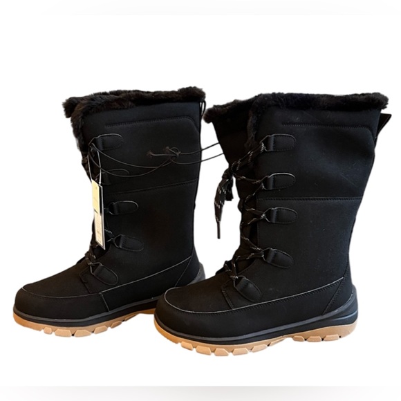 Women’s Carla waterproof winter boots by Universal Thread. - Picture 1 of 10